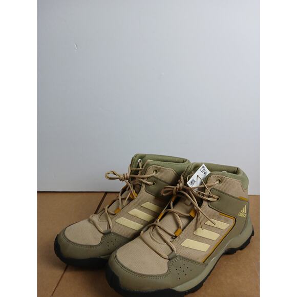 USED adidas unisex Big Kid Terrex Hyperhiker Hiking Shoes , Sandy  Beige/Black 6